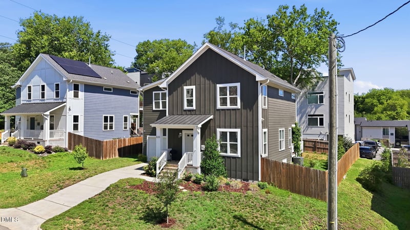 533 Bragg St, Raleigh, NC 27610