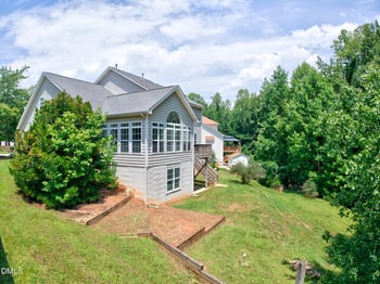533 Carriage Woods Cir, Cary, NC 27513