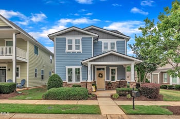 533 Duchart Ln, Fuquay Varina, NC 27526