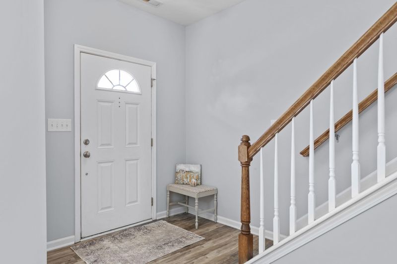 533 Gooseberry Dr, Holly Springs, NC 27540