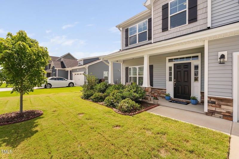 533 National Dr, Clayton, NC 27527