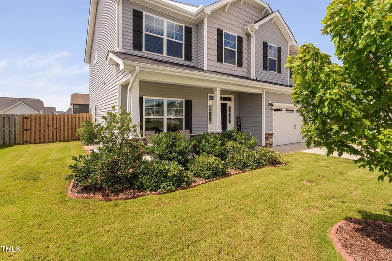 533 National Dr, Clayton, NC 27527