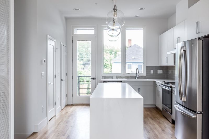 533 New Bern Ave #105, Raleigh, NC 27601