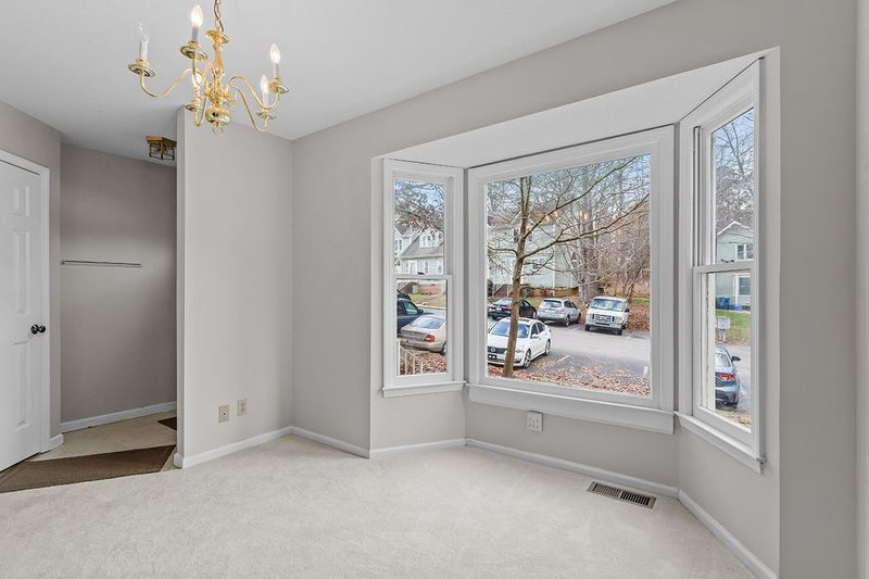 533 Oak Rn, Raleigh, NC 27606