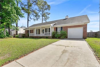 533 Offing Dr, Fayetteville, NC 28314