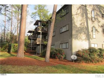 533 Pine Ridge Pl, Raleigh, NC 27609