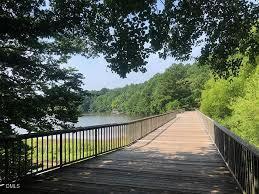 533 Pine Ridge Pl, Raleigh, NC 27609