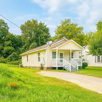 533 Winder St, Henderson, NC 27536