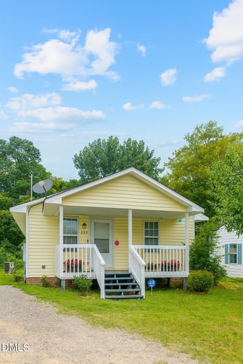 533 Winder St, Henderson, NC 27536