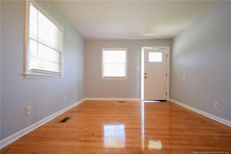 5330 Plateau Ct, Fayetteville, NC 28303