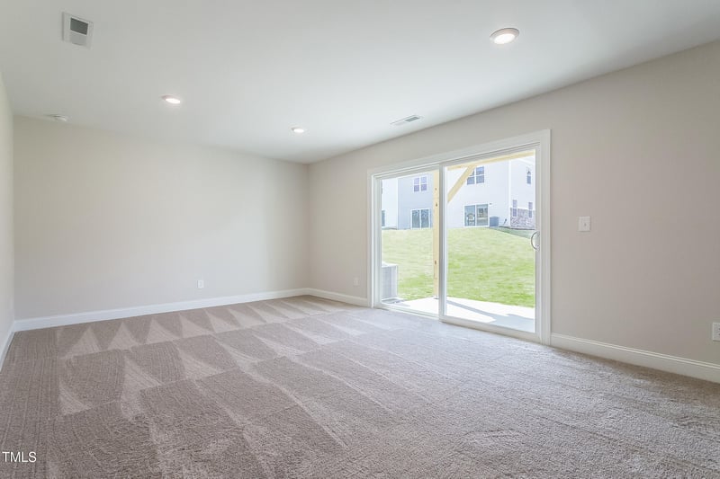 5330 River Reach Dr, Raleigh, NC 27616