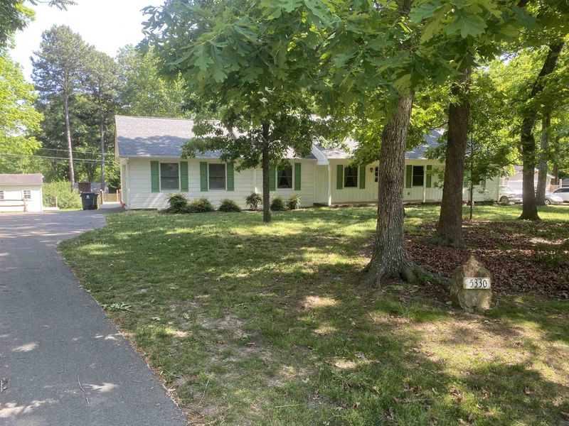 5330 Ventura Dr, Durham, NC 27712