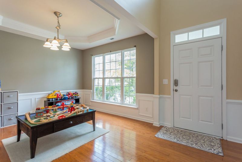 5331 Shaker Heights Ln, Raleigh, NC 27613