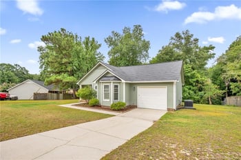 5332 Blanchette St, Hope Mills, NC 28348