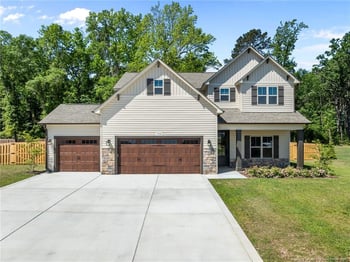 5332 Mountain Run Dr, Hope Mills, NC 28348