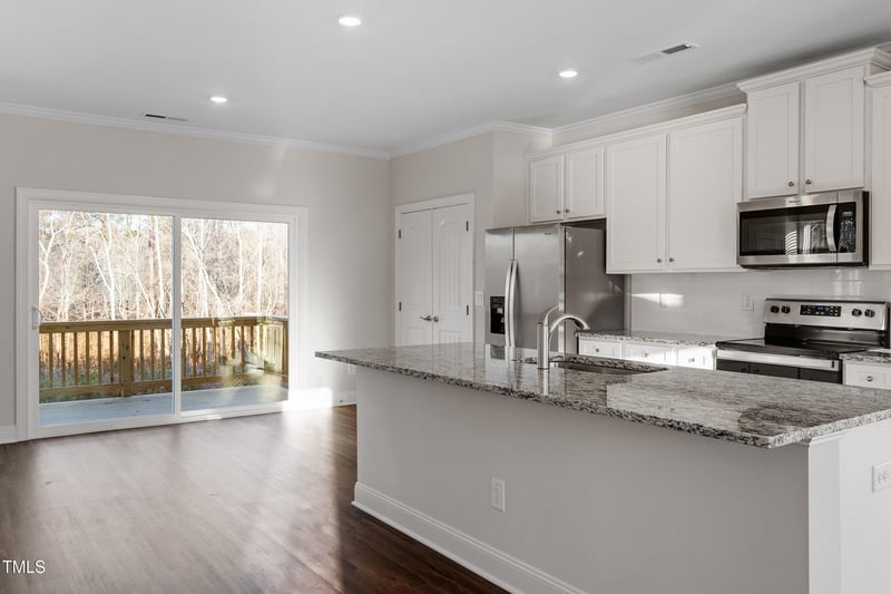 5332 River Reach Dr, Raleigh, NC 27616