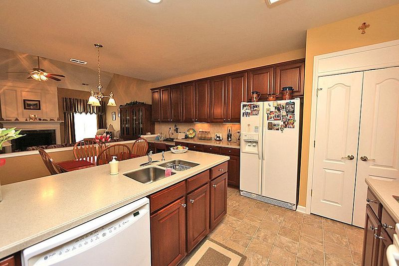 5333 Brandy Bay Rd, Raleigh, NC 27613