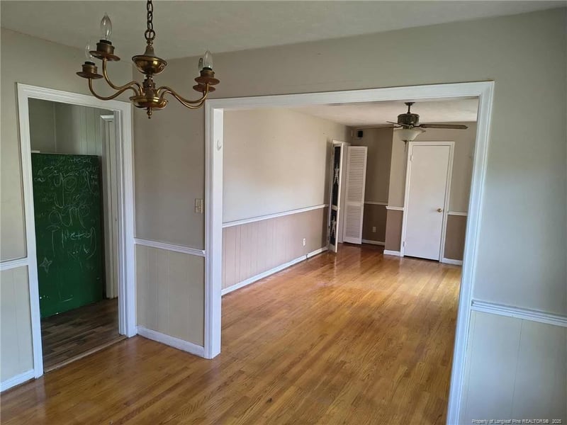 5334 Maryland Dr, Fayetteville, NC 28311