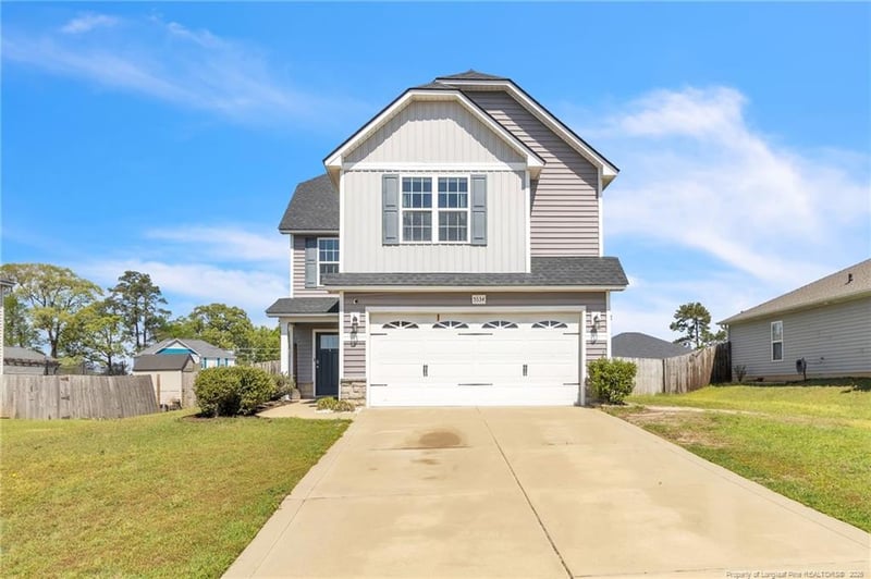 5334 Woodpecker Dr, Hope Mills, NC 28348