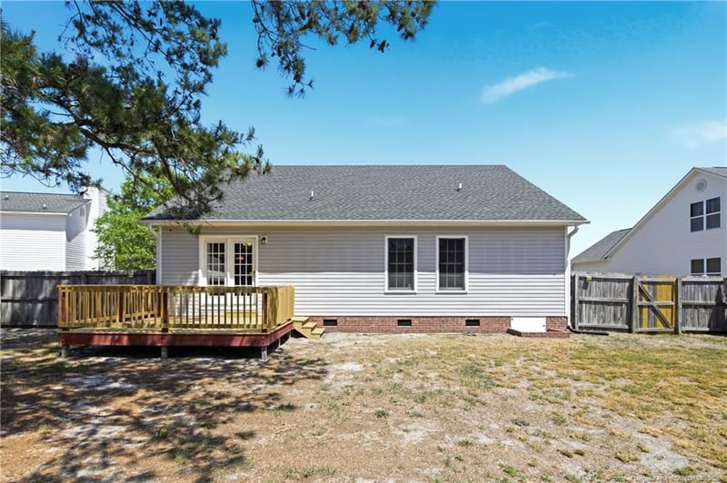 5335 Heather St, Hope Mills, NC 28348