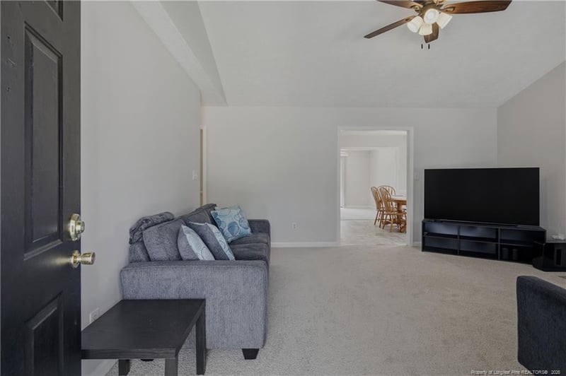 5335 Heather St, Hope Mills, NC 28348