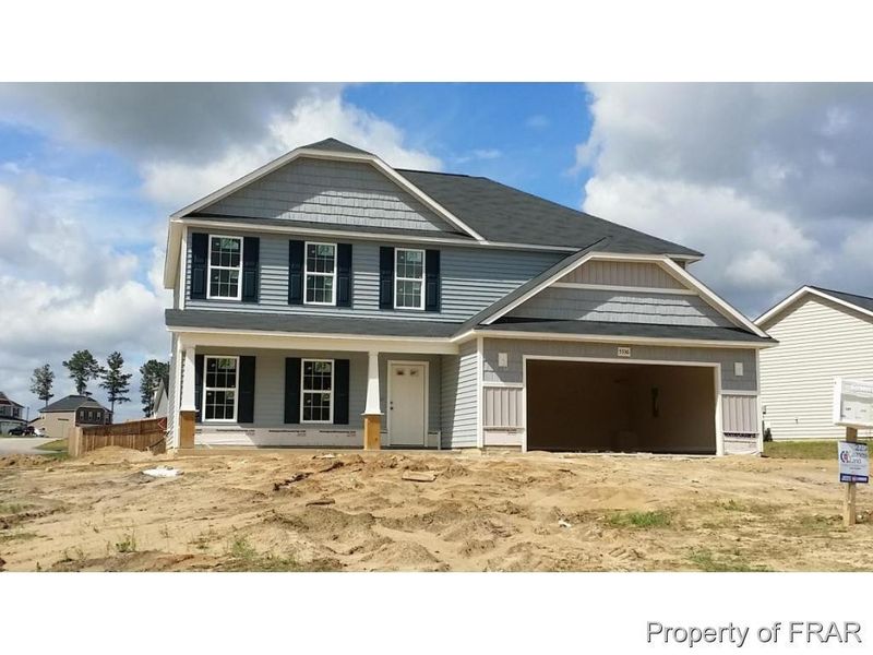 5336 Goshawk Dr, Hope Mills, NC 28348