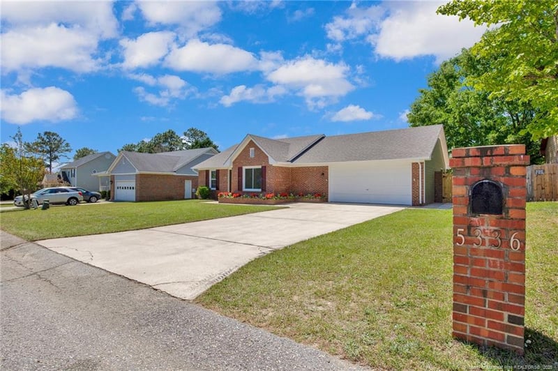 5336 Pringle Way, Hope Mills, NC 28348