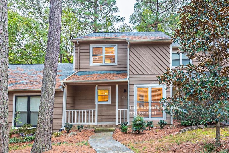534 Applecross Dr, Cary, NC 27511