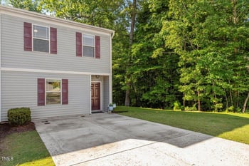 534 Hobkirks Pl, Durham, NC 27704