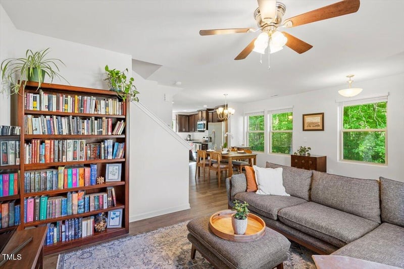 534 Hobkirks Pl, Durham, NC 27704