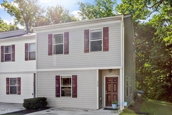 534 Hobkirks Pl, Durham, NC 27704