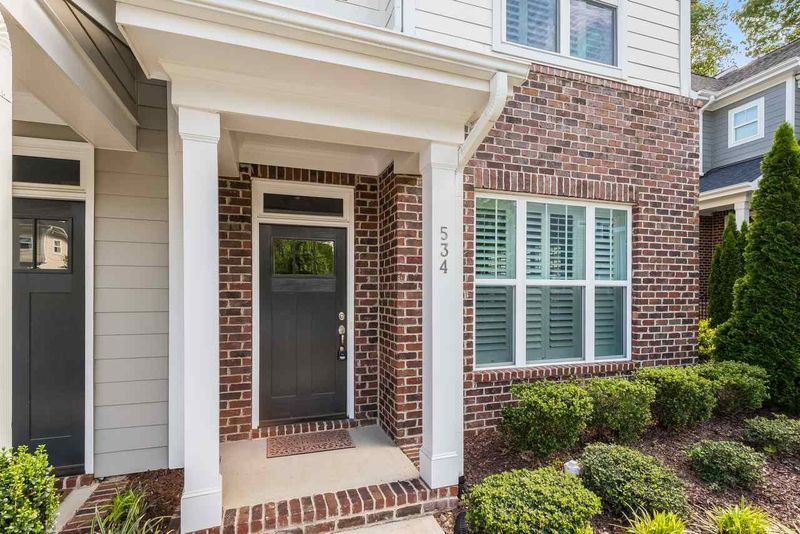 534 Ledbetter Ct, Raleigh, NC 27608