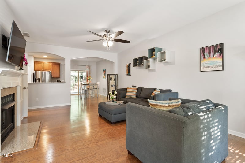 534 Matheson Pl, Cary, NC 27511