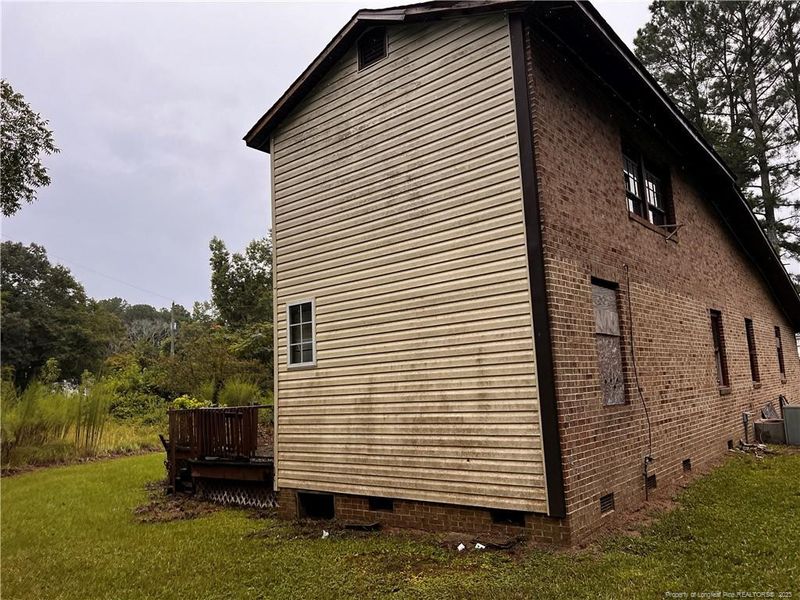 534 Whitehead Rd, Fayetteville, NC 28312