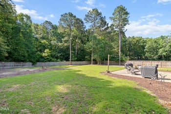 534 Wood Valley Dr, Four Oaks, NC 27524