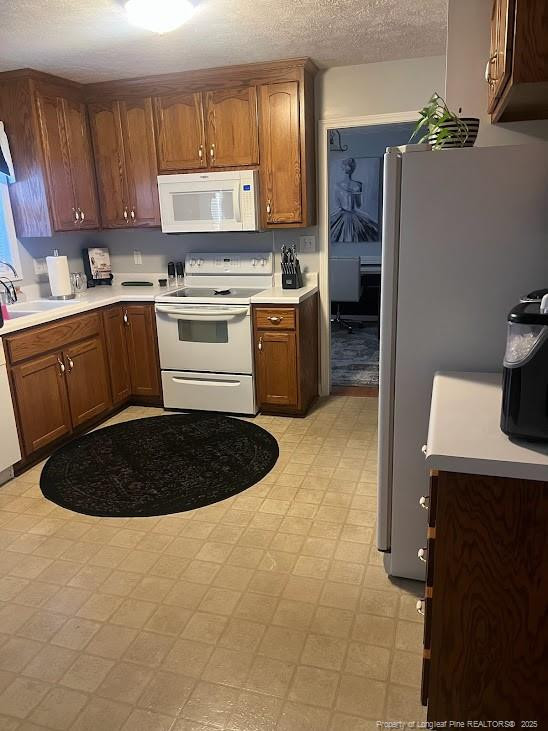 5340 Miranda Dr, Hope Mills, NC 28348