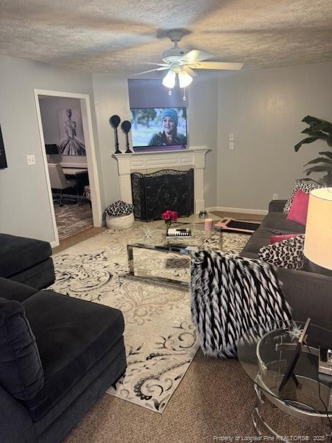 5340 Miranda Dr, Hope Mills, NC 28348