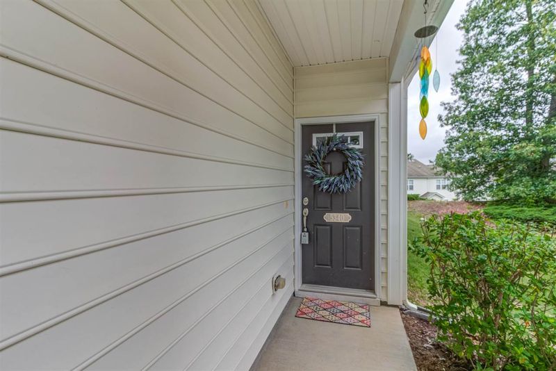 5340 Silver Moon Ln, Raleigh, NC 27606