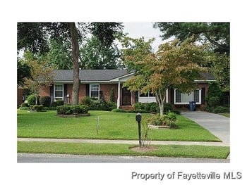 5341 Plateau Ct, Fayetteville, NC 28303