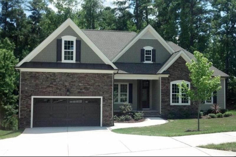 5343 Landguard Dr, Raleigh, NC 27613