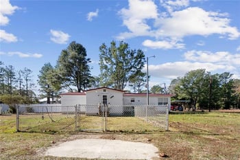 5345 Chicken Foot Rd, Saint Pauls, NC 28384