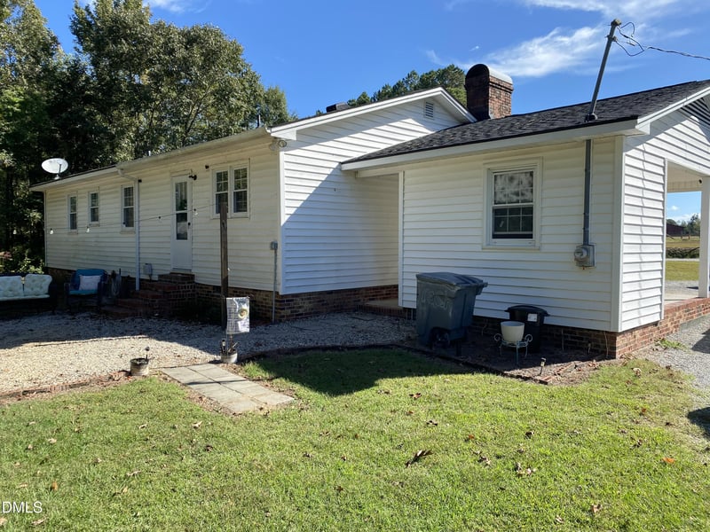 5345 Christian Light Rd, Fuquay Varina, NC 27526