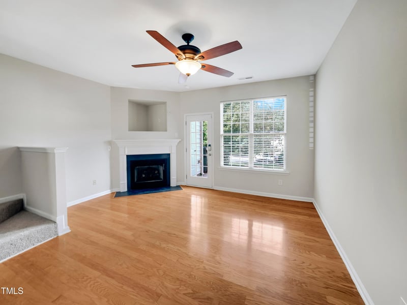 5348 Silver Moon Ln, Raleigh, NC 27606