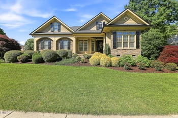 535 Apalachia Lake Dr, Fuquay Varina, NC 27526