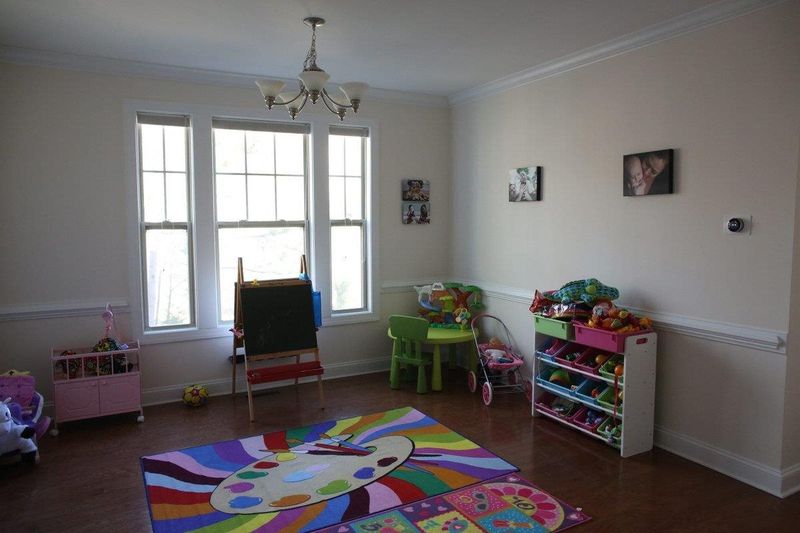 535 Dairy Glen Rd, Chapel Hill, NC 27516
