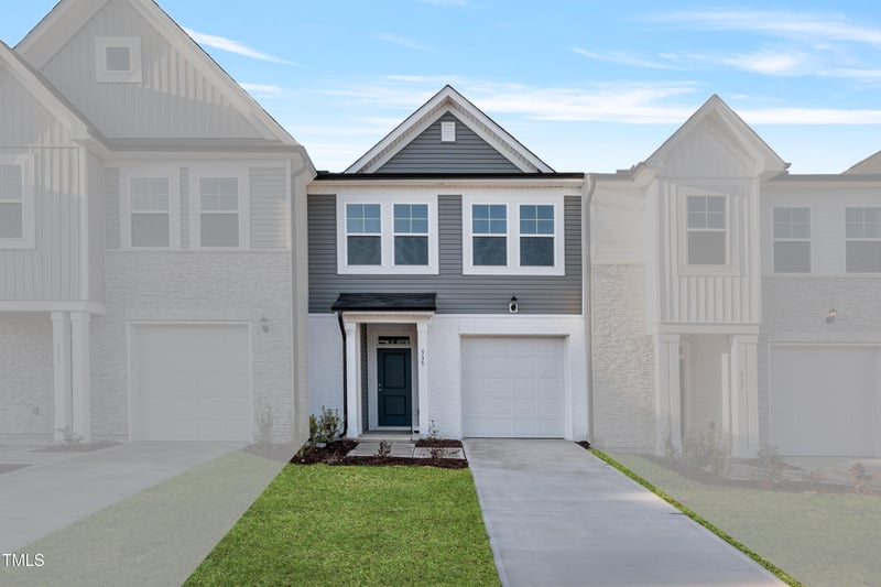 535 Eversden Dr, Zebulon, NC 27597