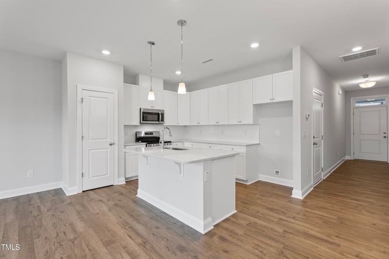 535 Eversden Dr, Zebulon, NC 27597