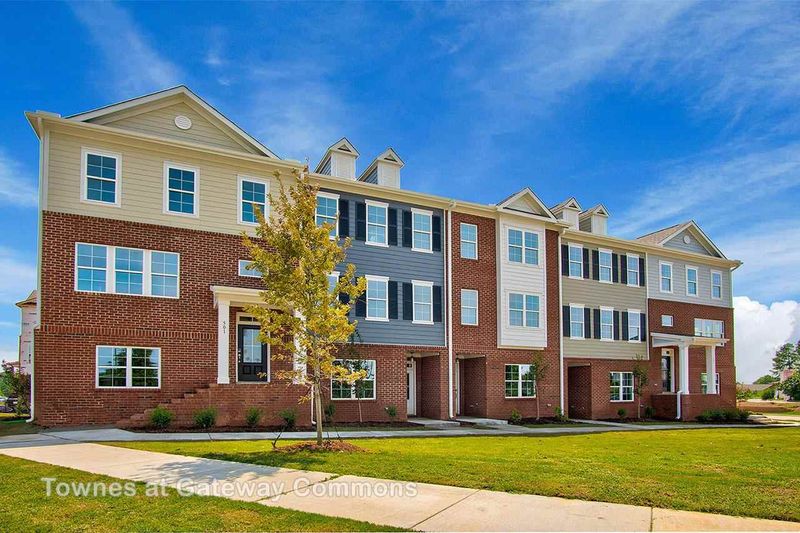 535 Gateway Townes Blvd, Wake Forest, NC 27587