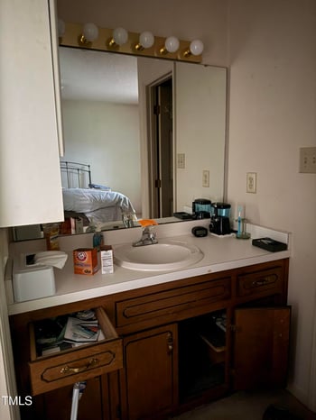 535 Hillcrest Dr, Garner, NC 27529