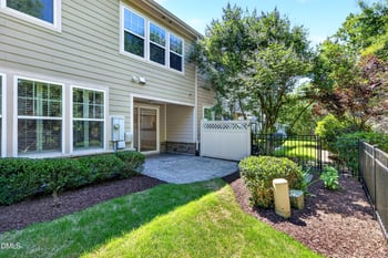 535 Methven Grove Dr, Cary, NC 27519